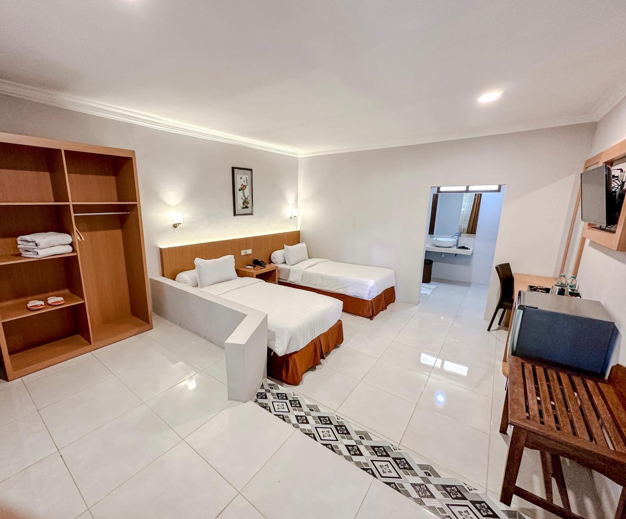 Votel Manyar Resort Banyuwangi Ketapang  エクステリア 写真